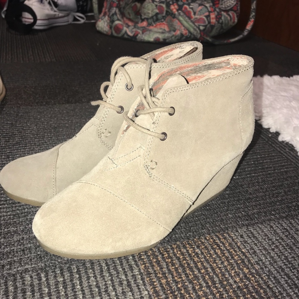 Toms wedges booties